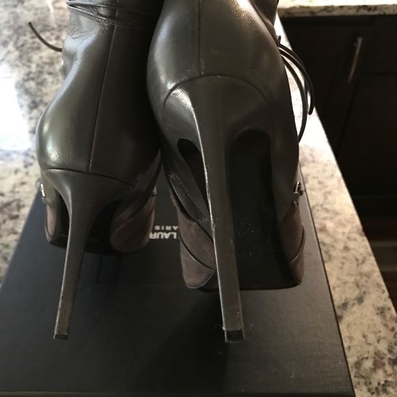 YSL booties - Picture 3 of 8